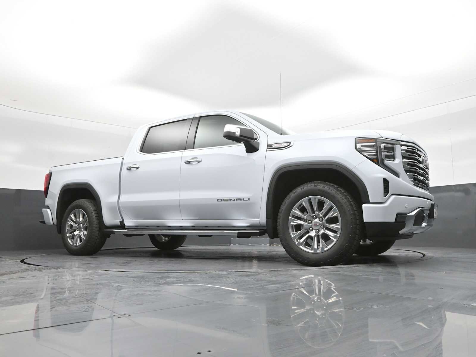 New 2026 GMC Sierra 1500 Denali w/ Technology Package AWD/4WD image 50