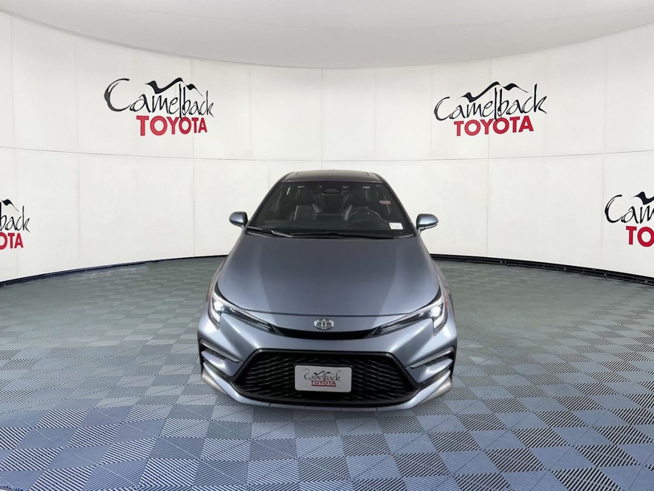Used 2024 Toyota Corolla XSE FWD image 5