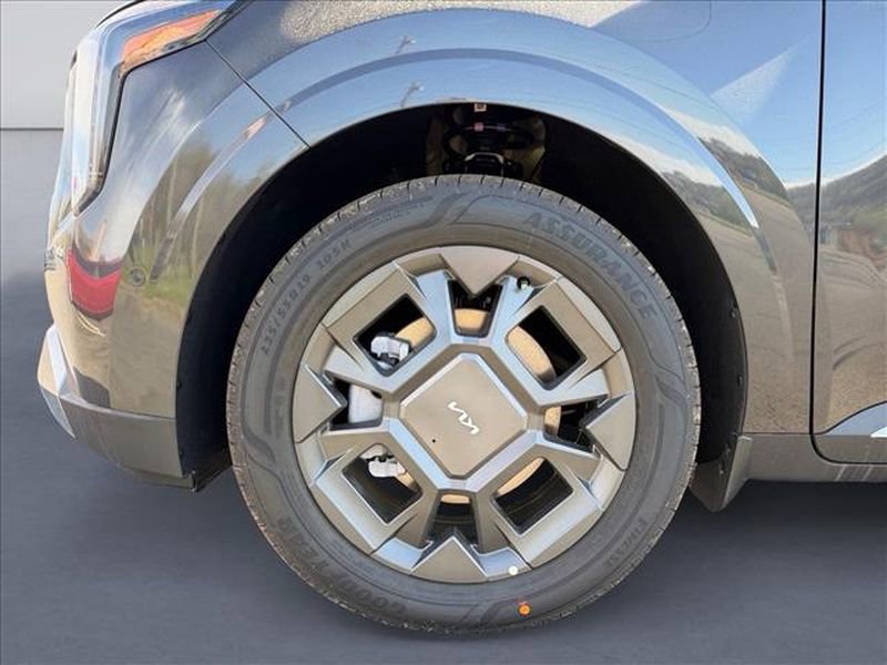 New 2026 Kia Carnival SX image 9