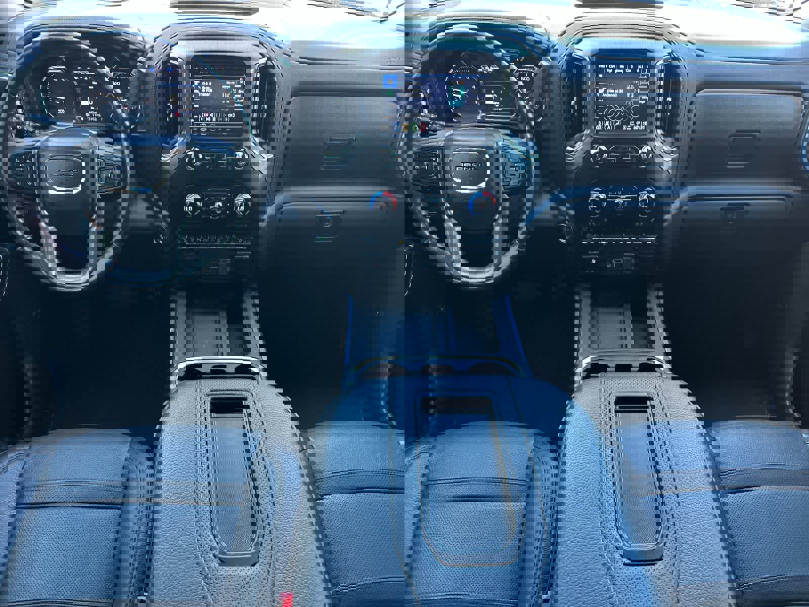 Used 2021 GMC Sierra 3500 Denali image 3