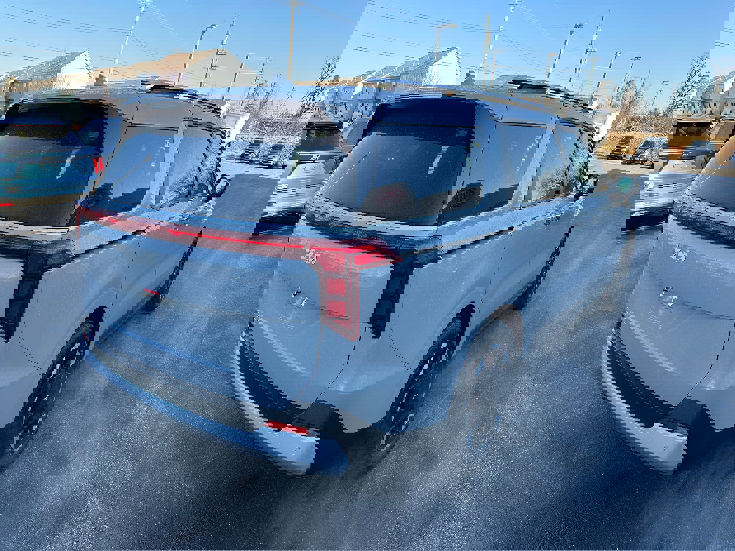 New 2026 Kia Carnival EX image 5