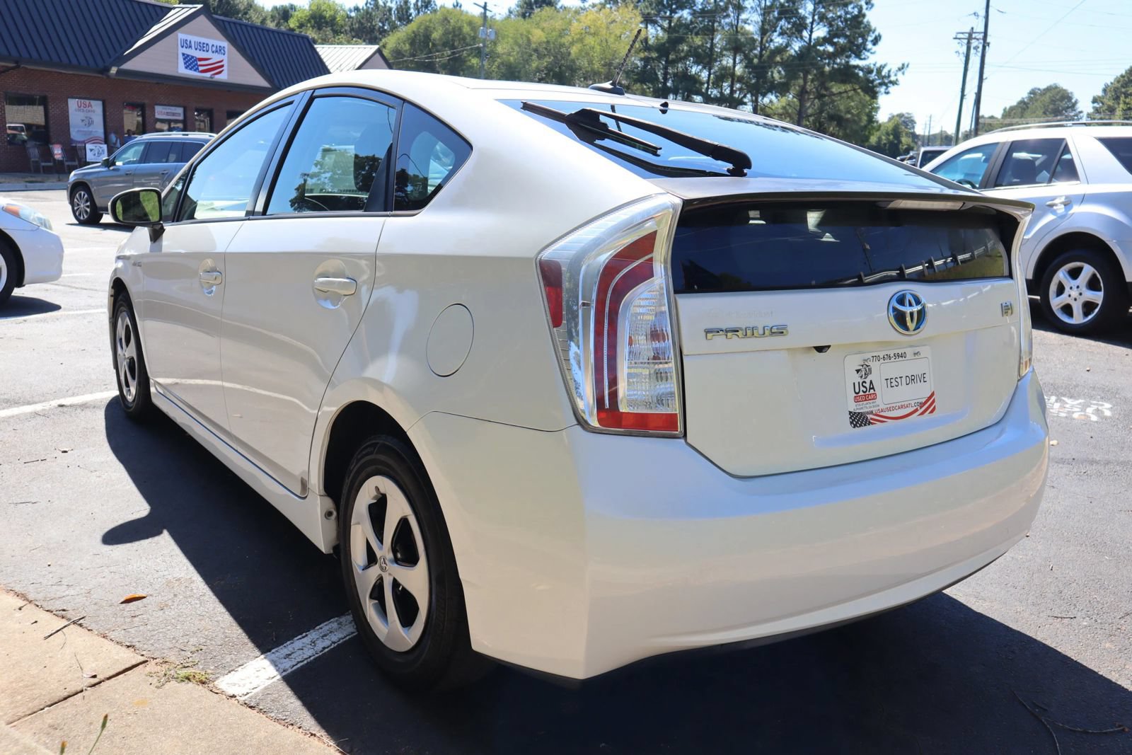 Used 2014 Toyota Prius Three FWD image 4