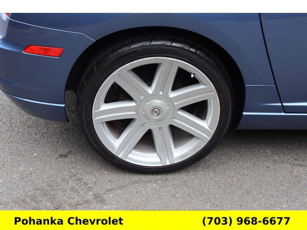 Used 2006 Chrysler Crossfire Limited image 26