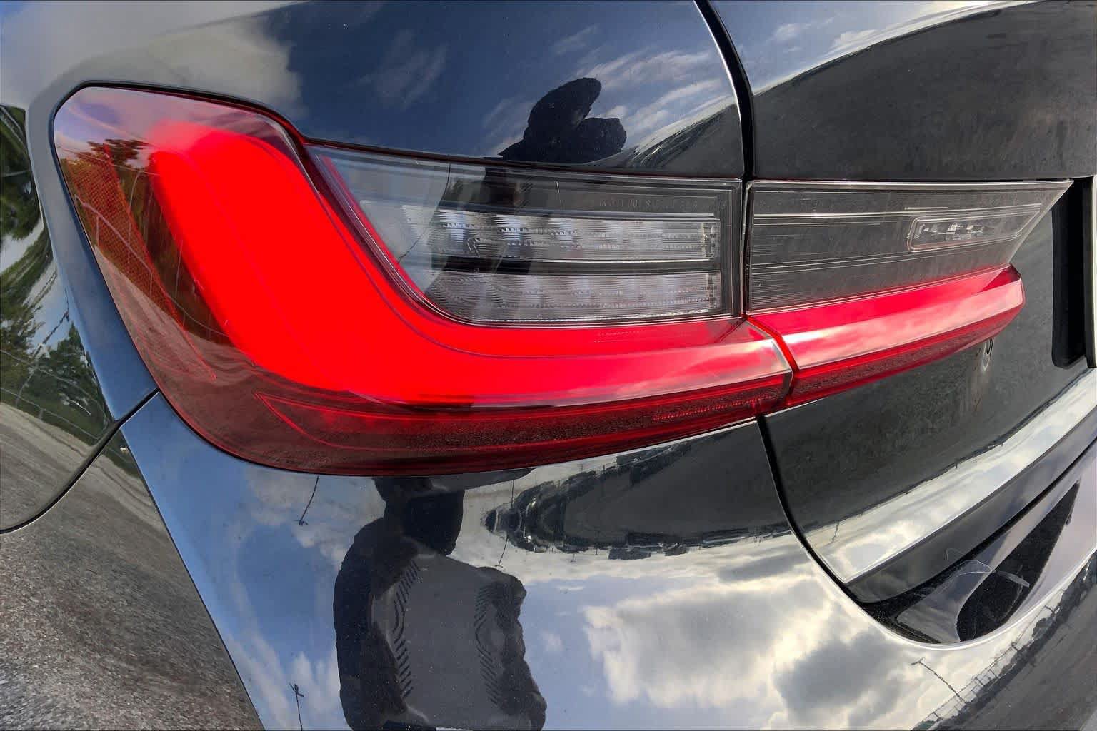 Used 2025 BMW M340i w/ Premium Package RWD image 28