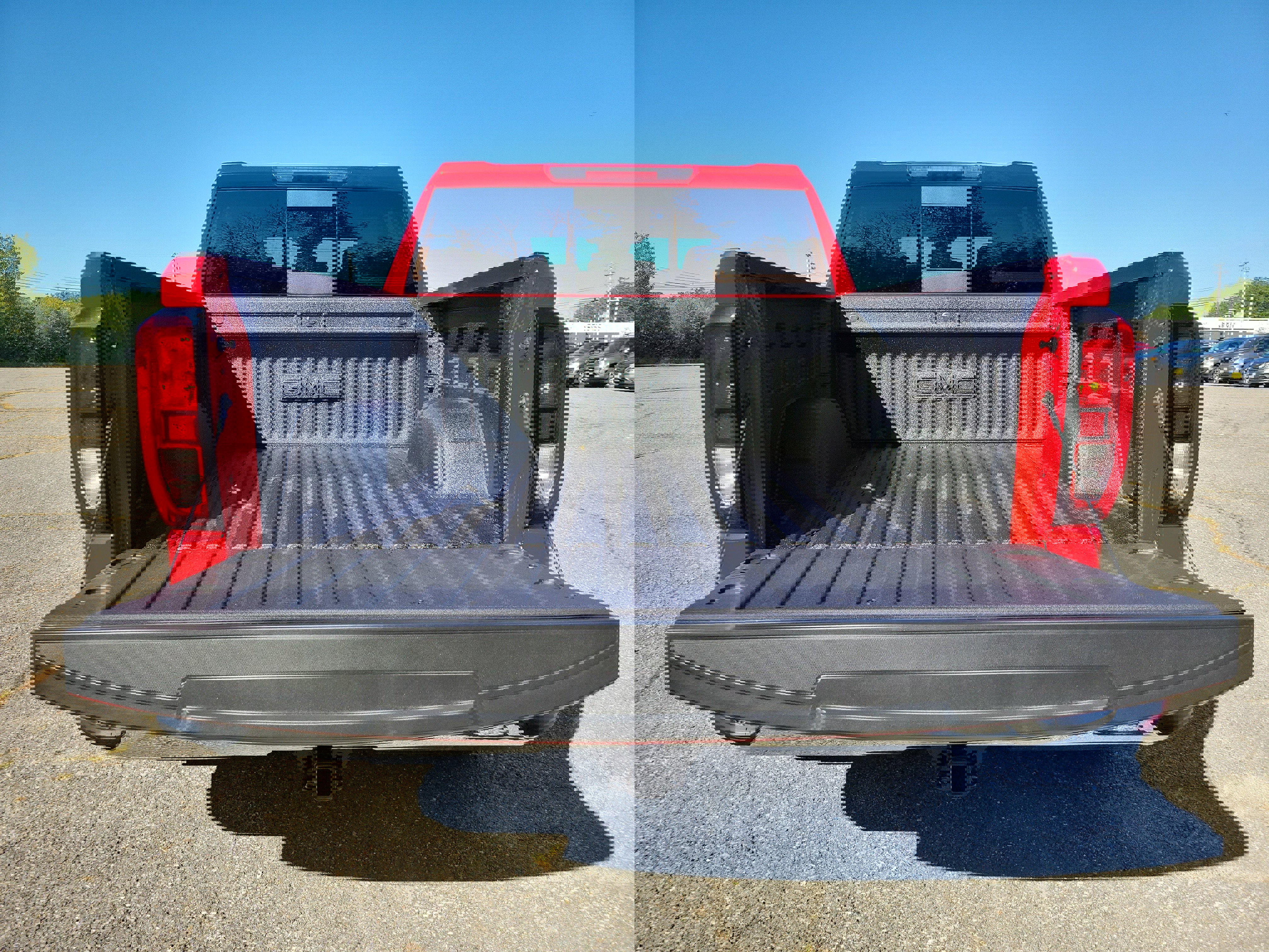 New 2026 GMC Sierra 1500 SLE w/ Preferred Package image 16