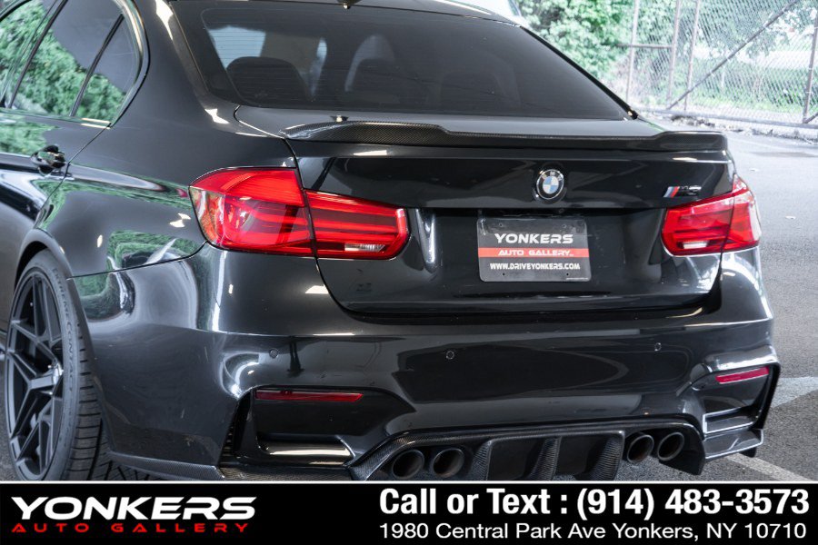 Used 2017 BMW M3 RWD image 19
