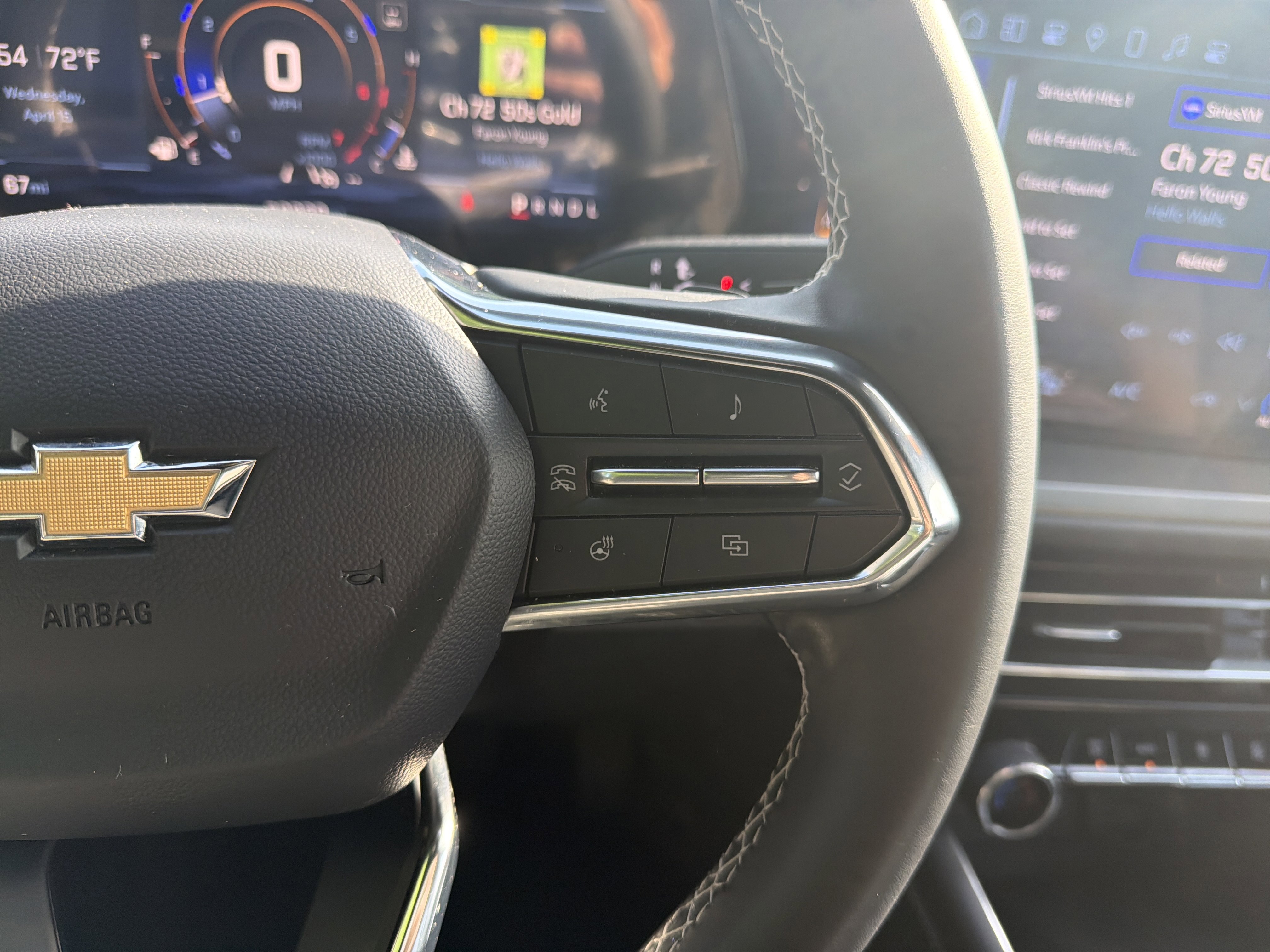 Used 2025 Chevrolet Traverse LT w/ Driver Confidence Package image 20