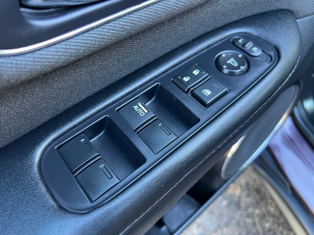 Used 2022 Honda HR-V EX image 40