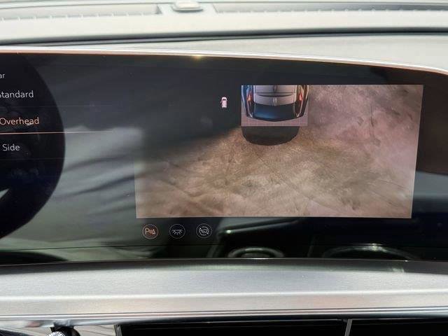 New 2025 Cadillac Lyriq Luxury image 27