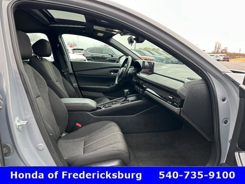 Used 2024 Honda Accord Sport image 35