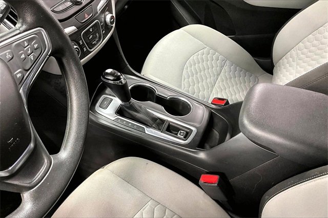 Used 2018 Chevrolet Equinox LS image 17