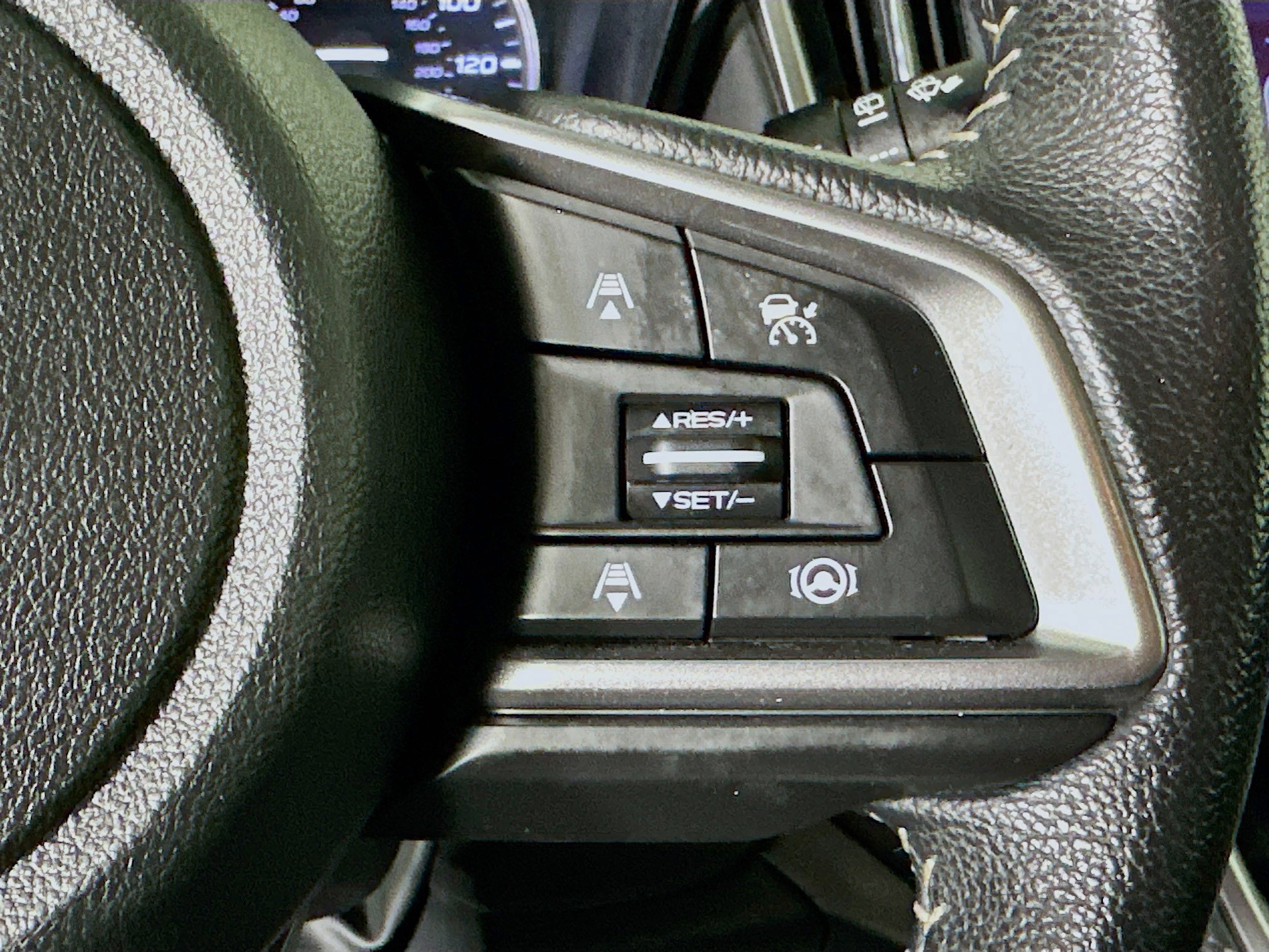 Used 2020 Subaru Outback Premium image 17