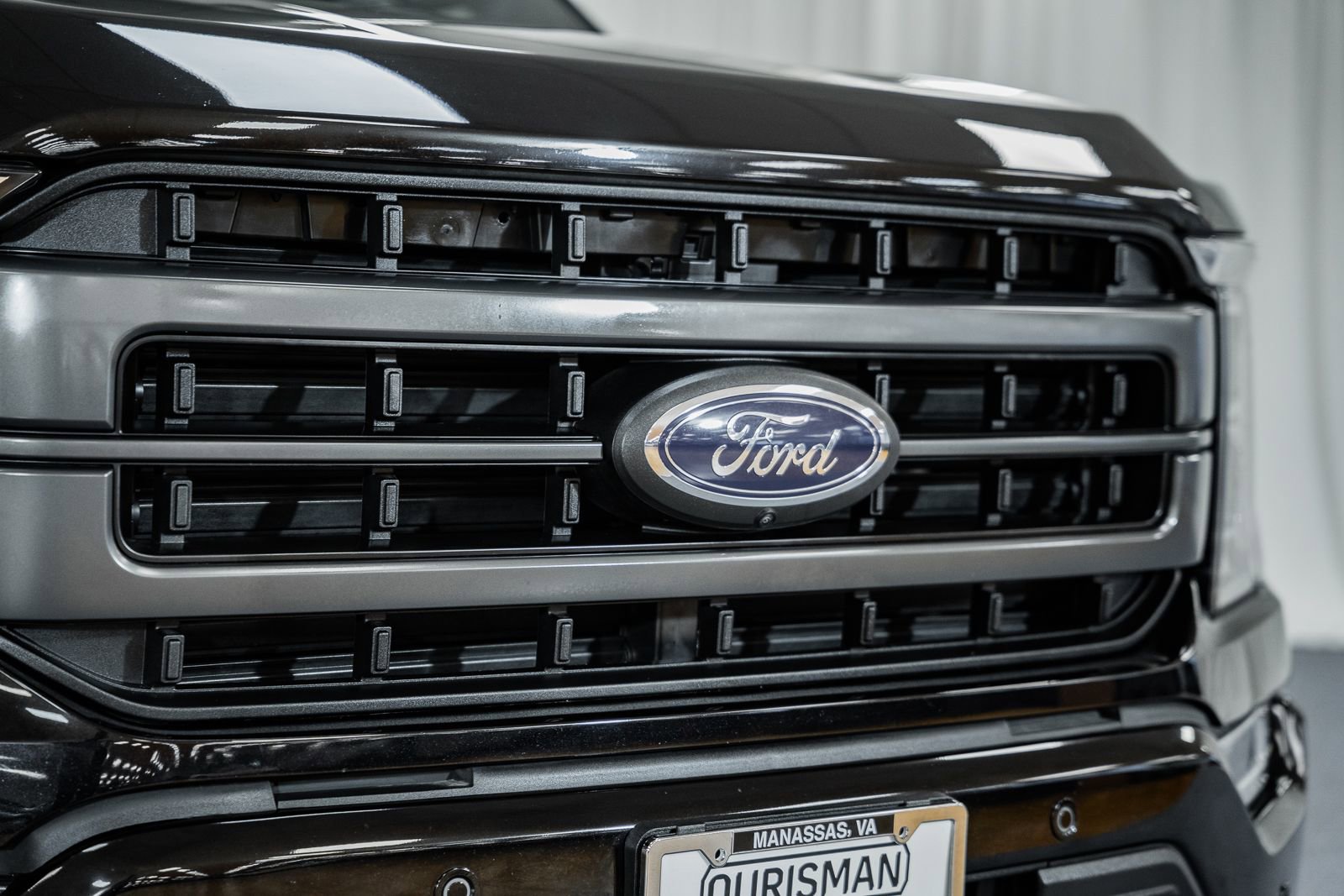 Used 2023 Ford F150 Lariat w/ Equipment Group 502A High image 14