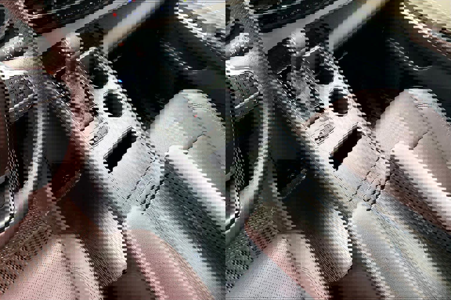 Used 2021 Toyota Sienna Platinum image 15