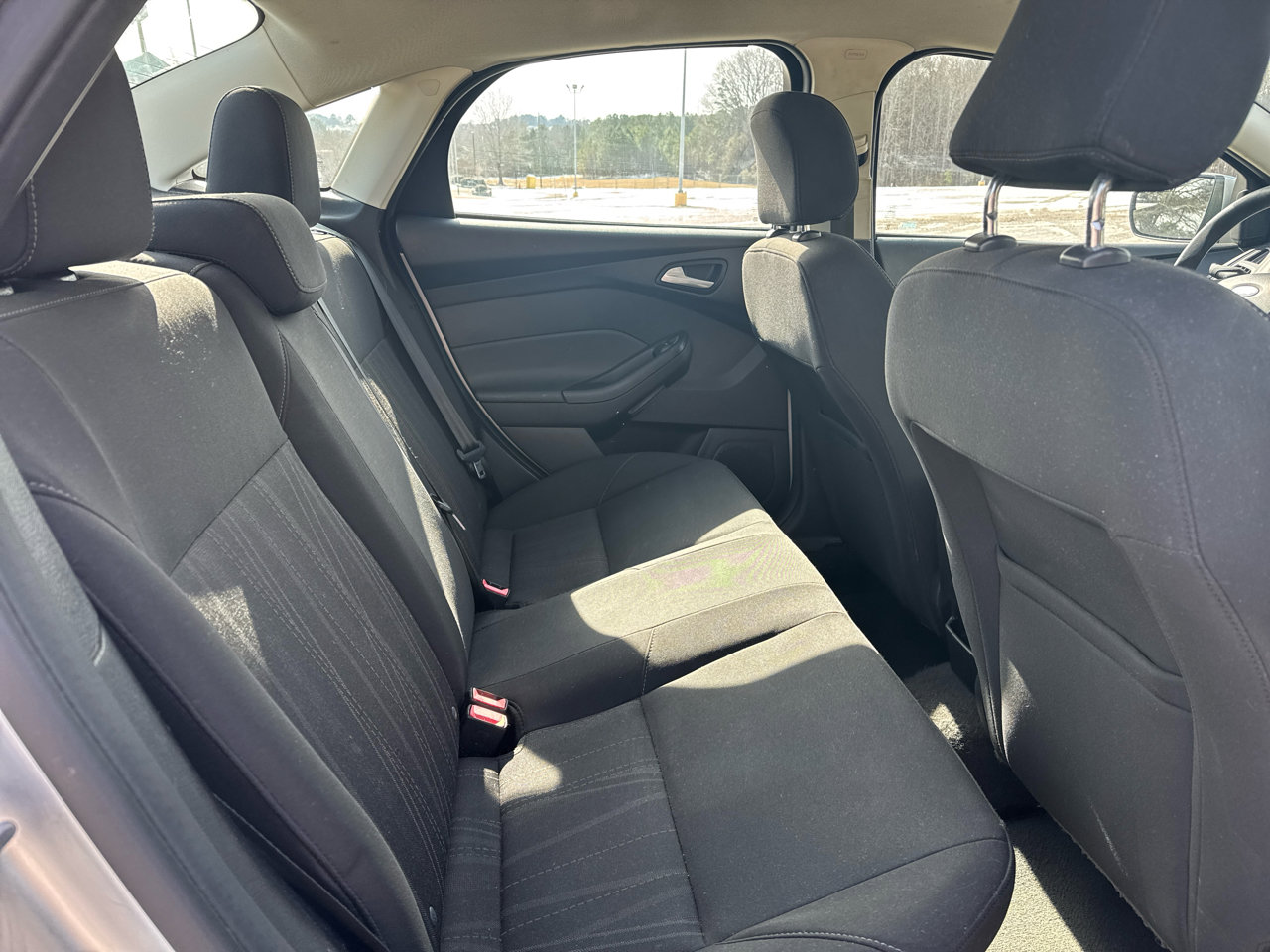 Used 2016 Ford Focus SE image 20