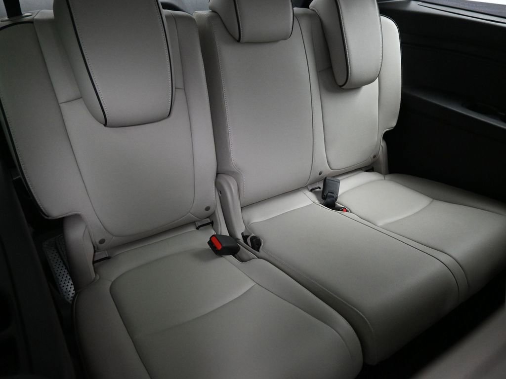 Used 2025 Honda Odyssey Touring image 25