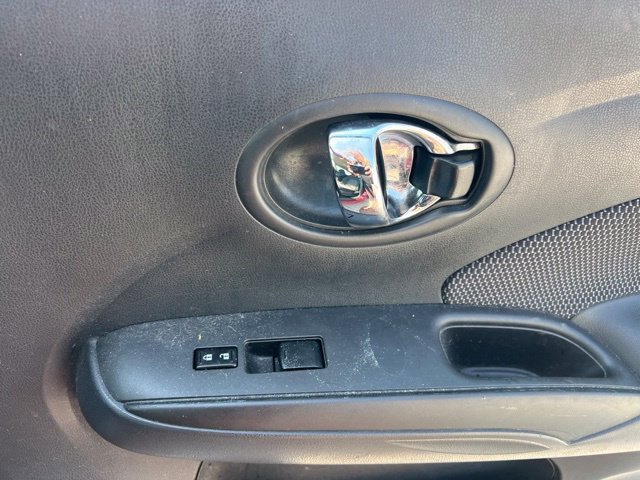 Used 2016 Nissan Versa SV FWD image 25