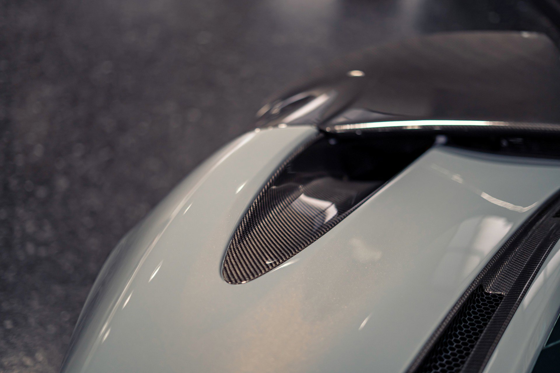 Used 2021 McLaren 765LT RWD image 23