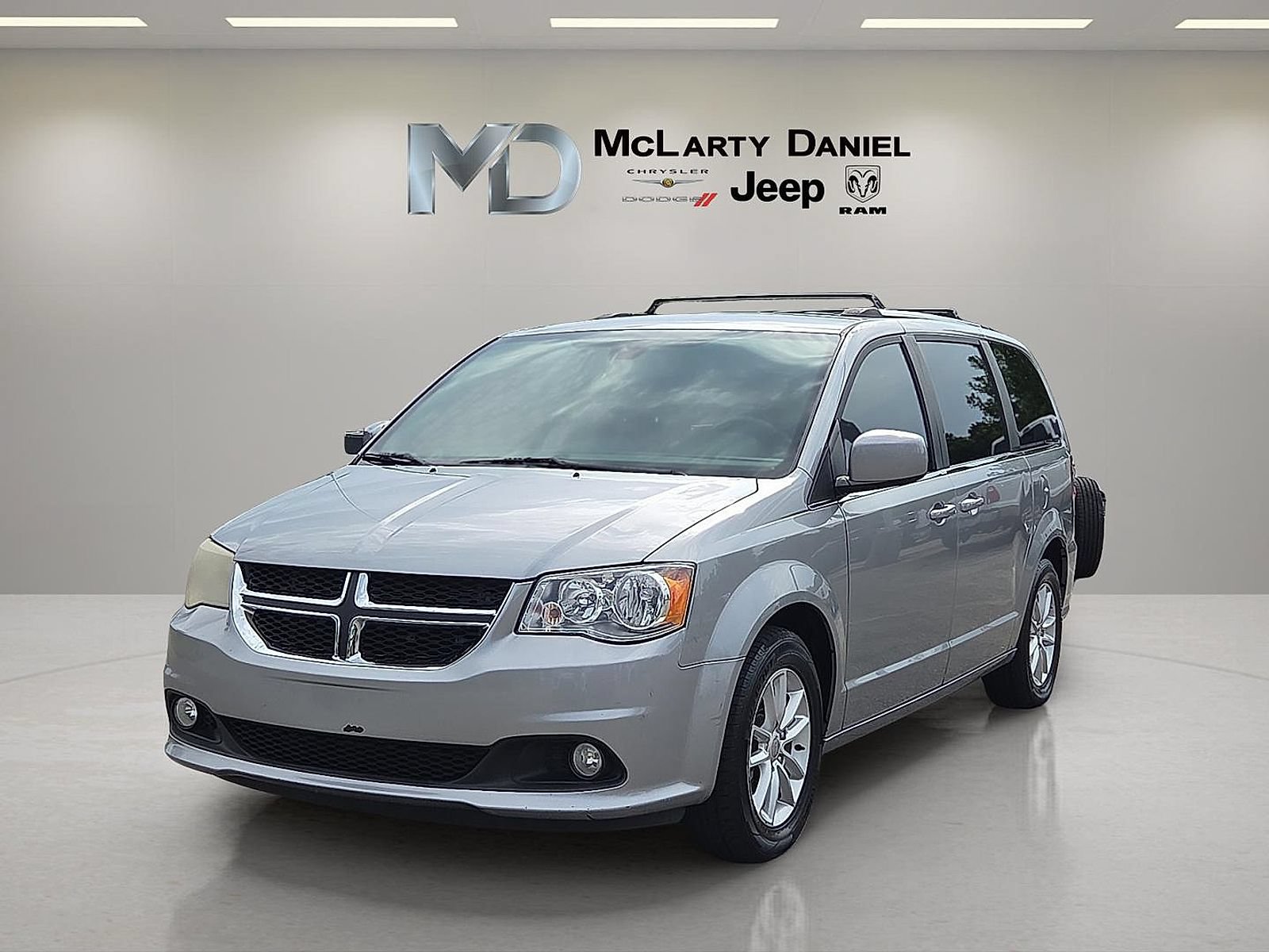 Used 2019 Dodge Grand Caravan SXT FWD video 2