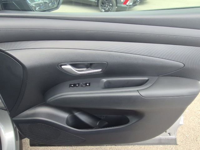 New 2026 Hyundai Tucson SE image 18