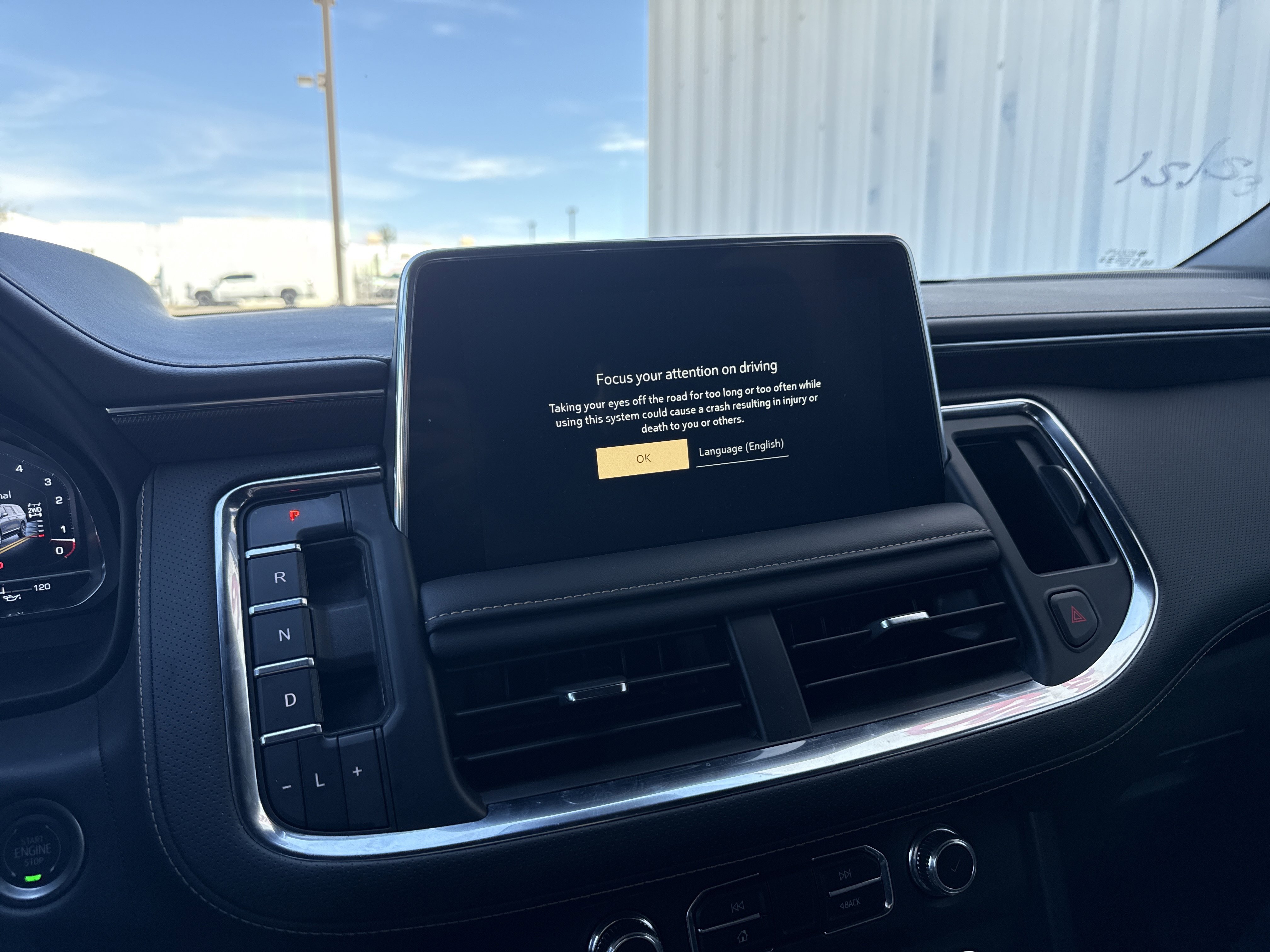 Used 2024 GMC Yukon AT4 w/ AT4 Premium Plus Package image 24