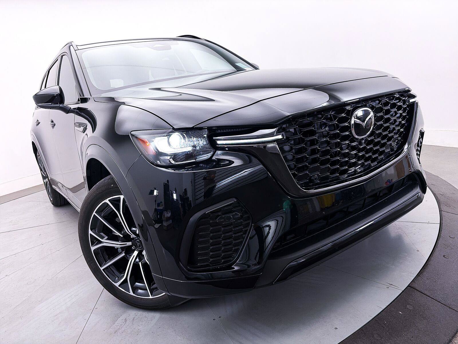 Certified 2026 MAZDA CX-70 3.3 Turbo S w/ Premium Package AWD/4WD image 3