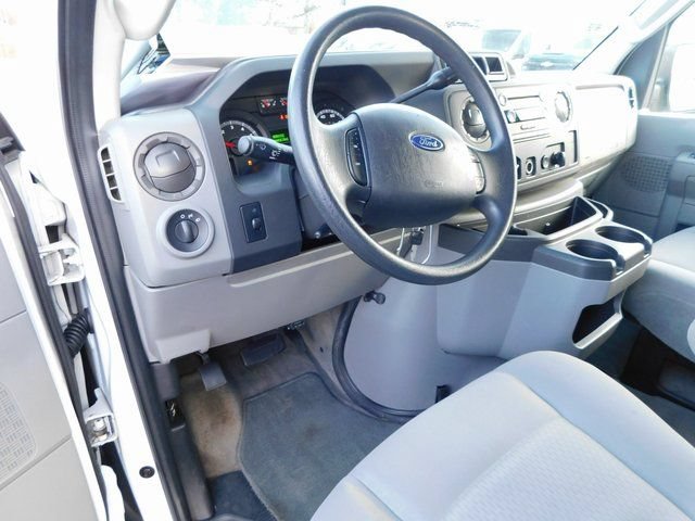 Used 2012 Ford E-350 and Econoline 350 XLT RWD image 14