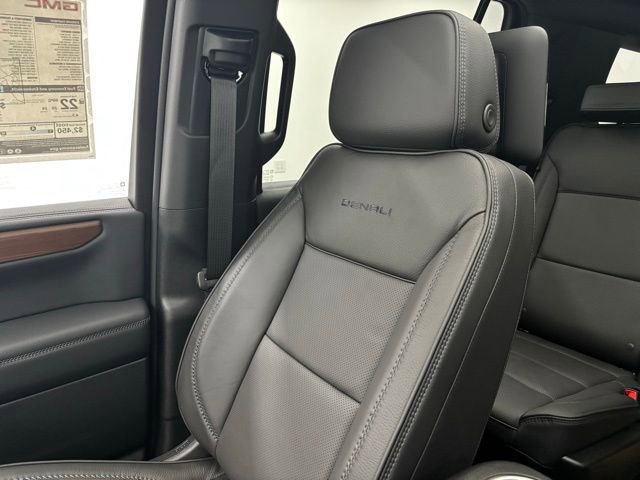 New 2026 GMC Yukon Denali w/ Denali Reserve Package image 51
