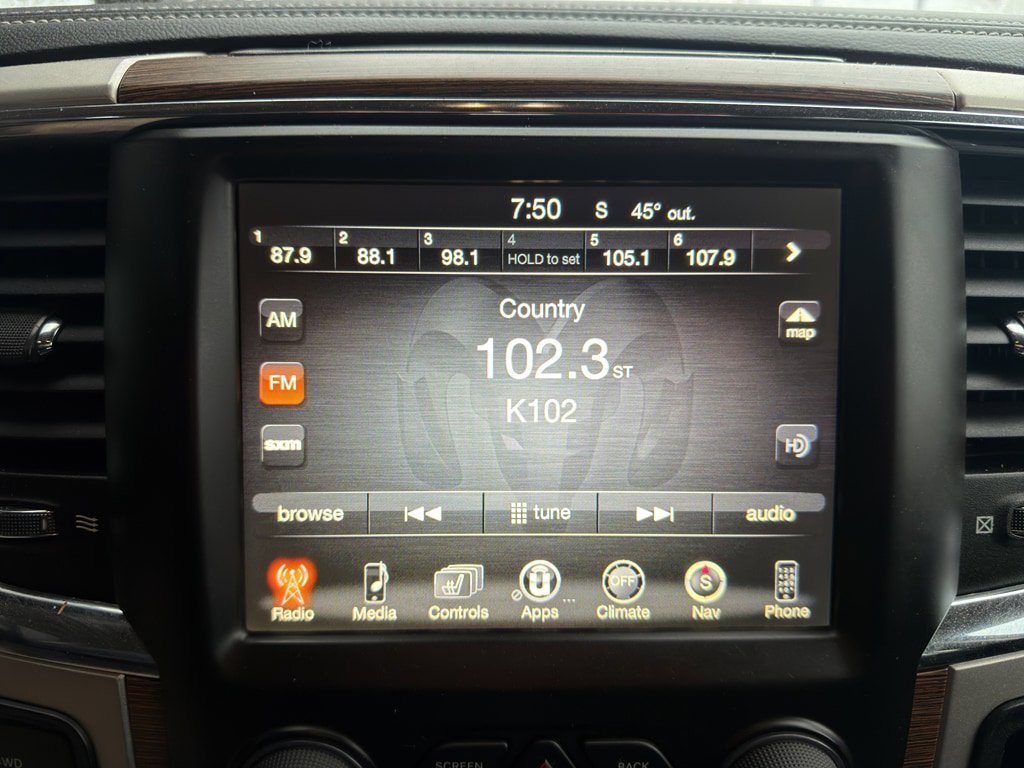 Used 2017 RAM 2500 Laramie w/ Convenience Group image 28