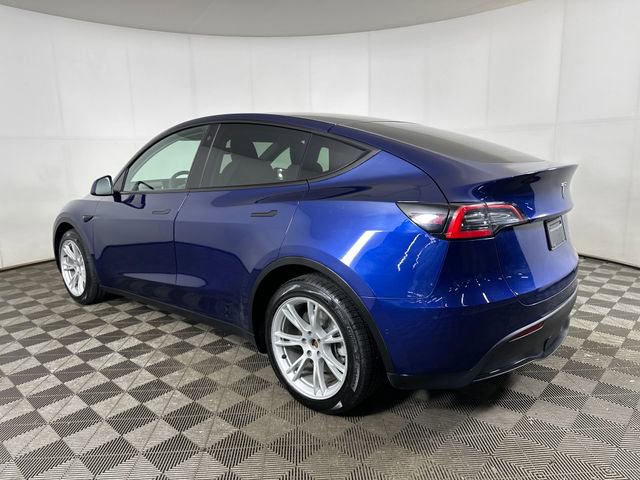 Used 2021 Tesla Model Y Long Range image 5