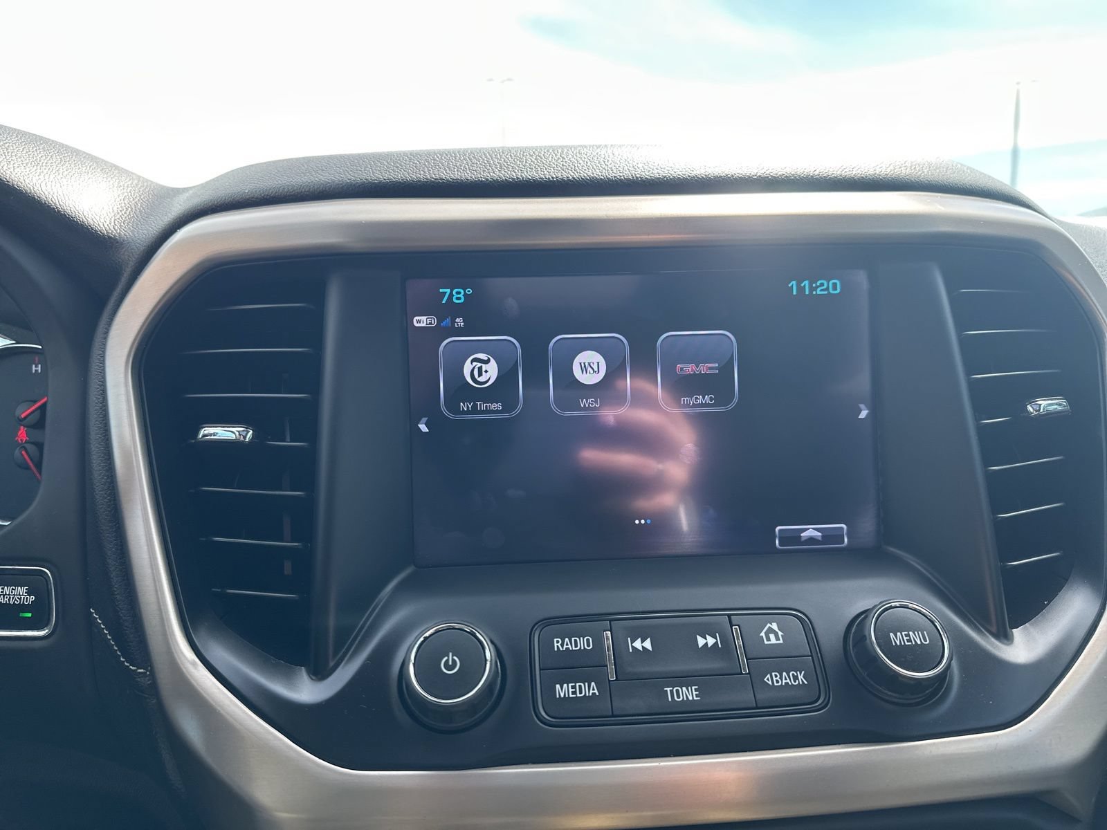 Used 2018 GMC Acadia Denali AWD/4WD image 65