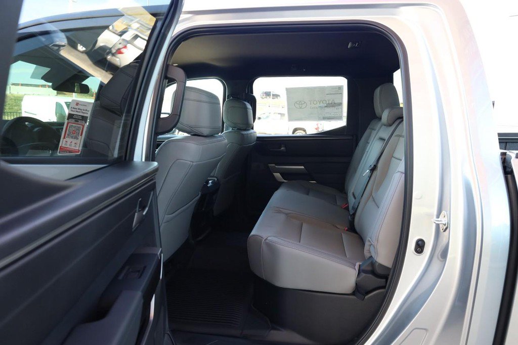 New 2026 Toyota Tundra SR5 w/ TRD Off-Road Premium Package AWD/4WD image 20