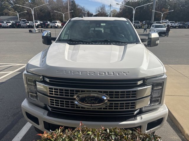 Used 2019 Ford F350 Platinum w/ Platinum Ultimate Package image 2