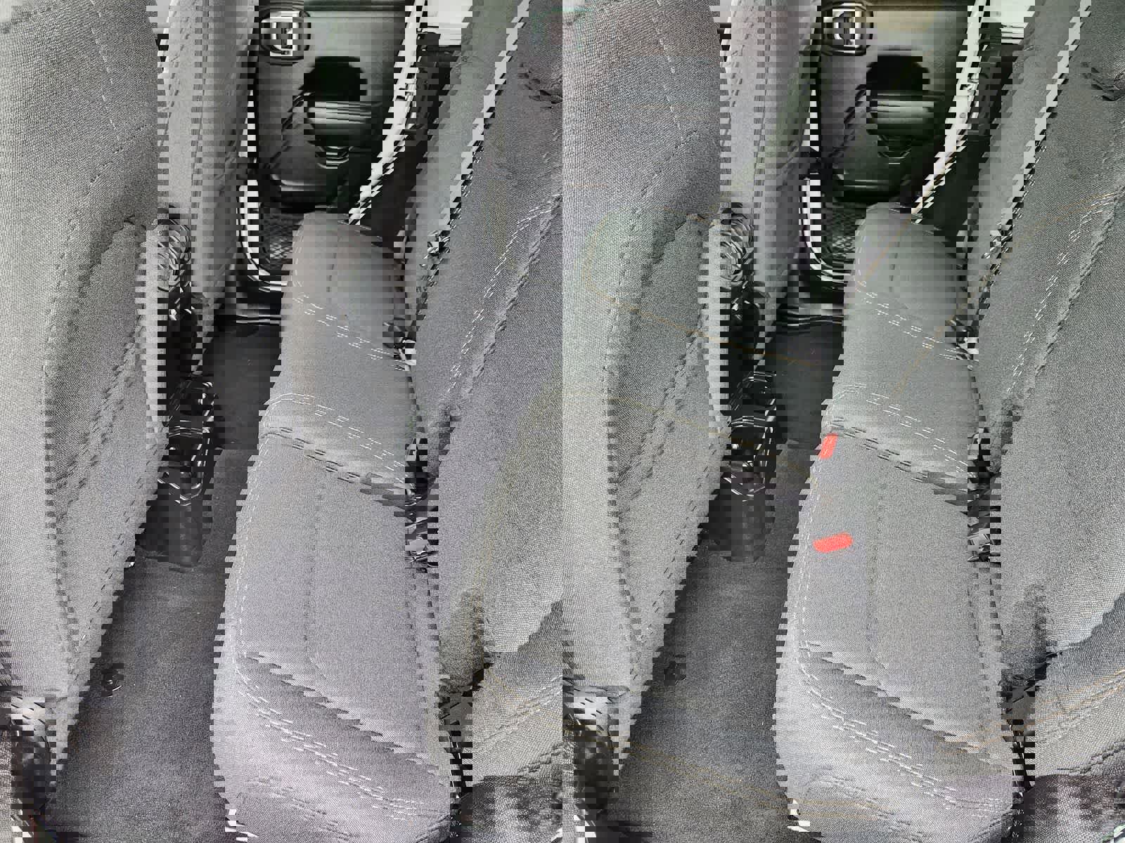 Used 2025 Jeep Wrangler Sport S image 27