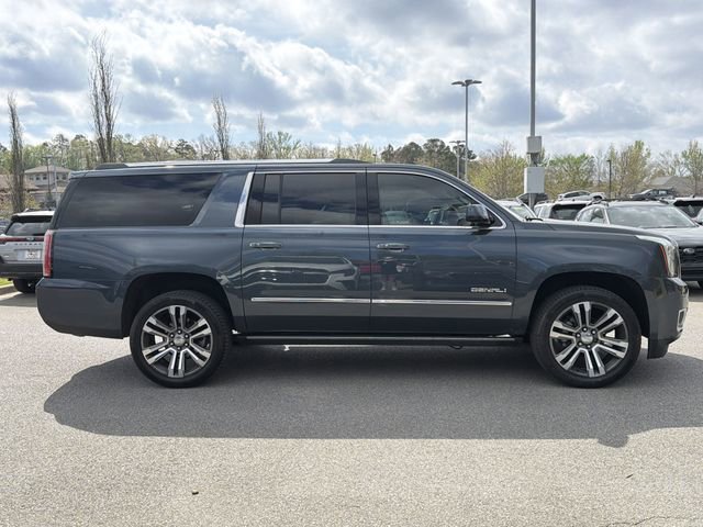 Used 2019 GMC Yukon XL Denali w/ Denali Ultimate Package image 2