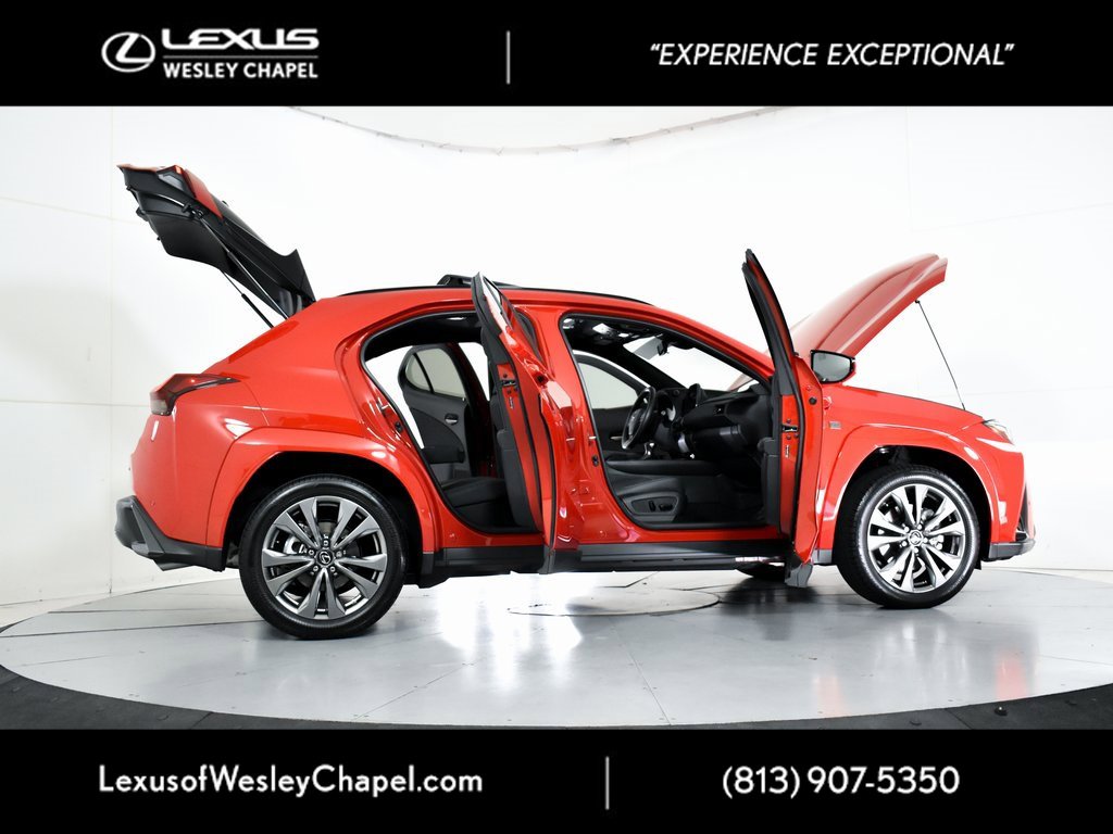 Used 2023 Lexus UX 250h F Sport image 16