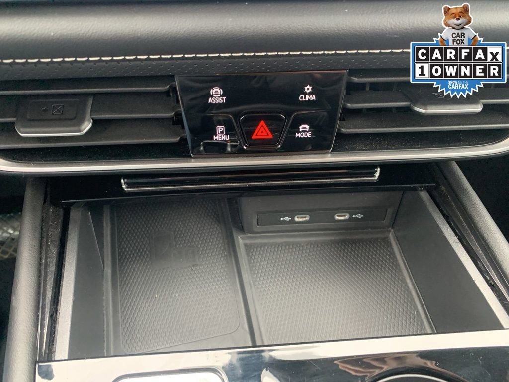 Used 2024 Volkswagen Atlas SE image 22