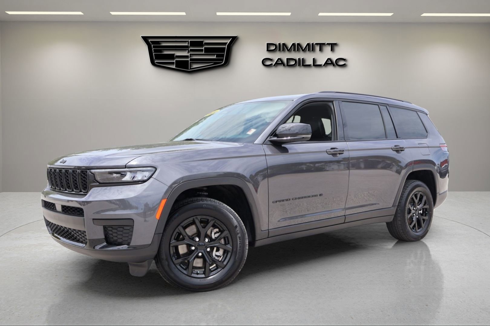 Used 2024 Jeep Grand Cherokee L Altitude