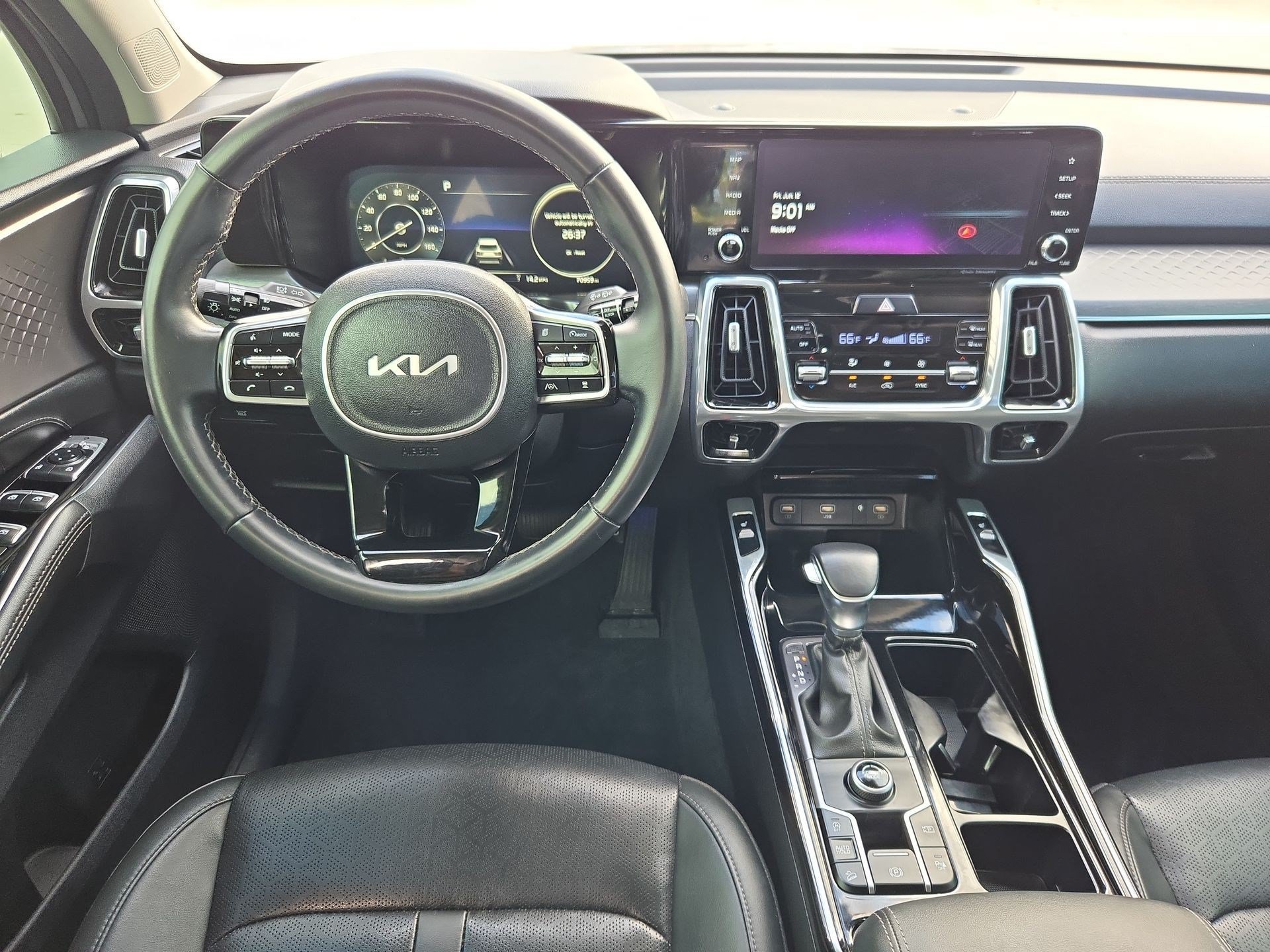 Used 2023 Kia Sorento SX FWD image 29