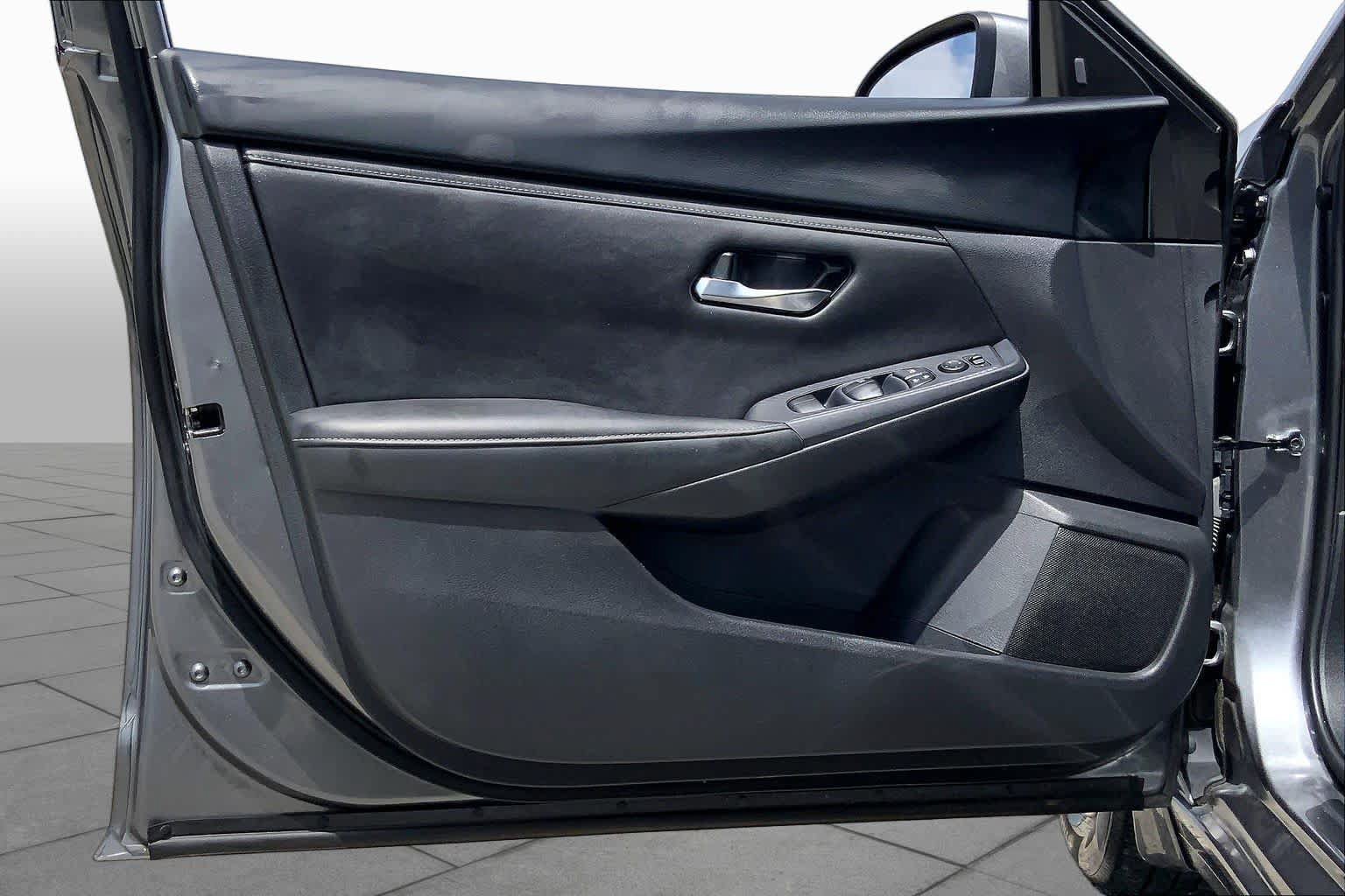 Used 2024 Nissan Sentra SV w/ All-Weather Package FWD image 21