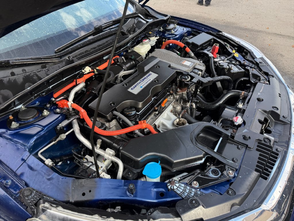 Used 2017 Honda Accord Touring image 39