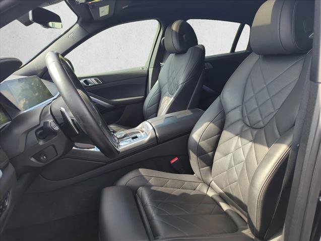 Used 2023 BMW X6 xDrive40i w/ M Sport Package AWD/4WD image 23