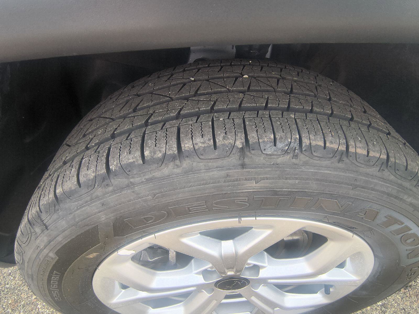 Used 2025 Jeep Compass Latitude AWD/4WD image 36