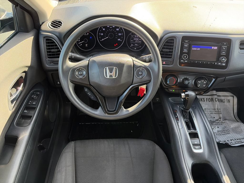 Used 2019 Honda HR-V LX image 11