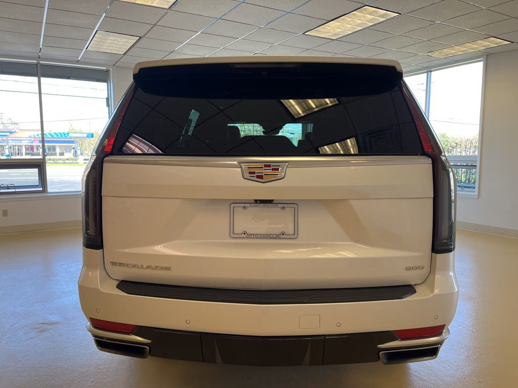 Certified 2024 Cadillac Escalade Premium Luxury AWD/4WD image 9