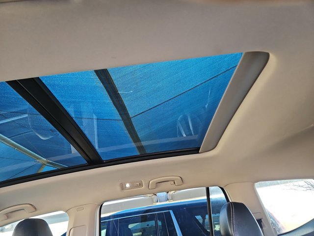 Used 2023 Volkswagen Atlas SEL R-Line image 20