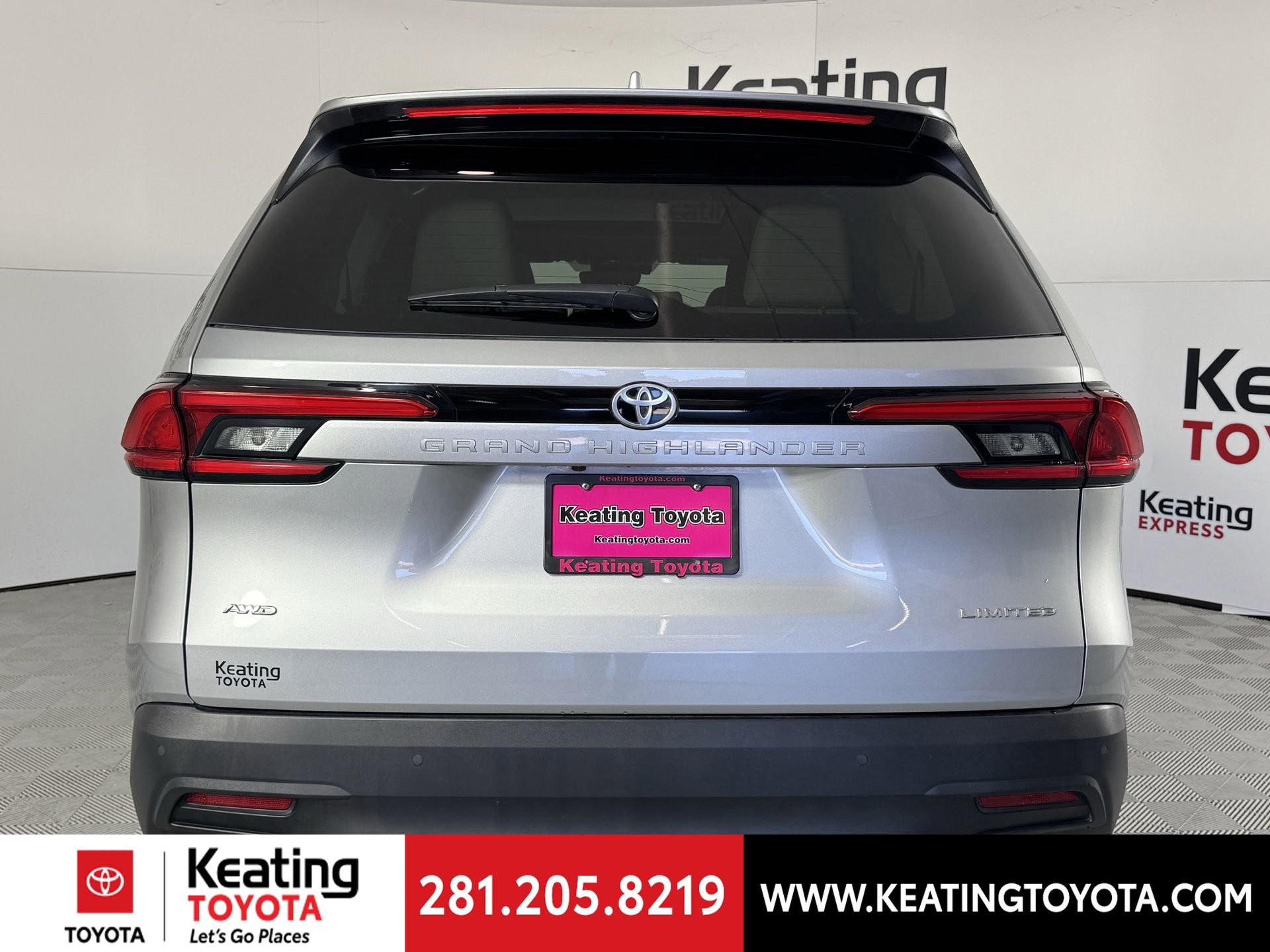 Used 2024 Toyota Grand Highlander Limited image 6