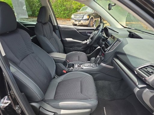 Used 2023 Subaru Forester Premium AWD/4WD image 15