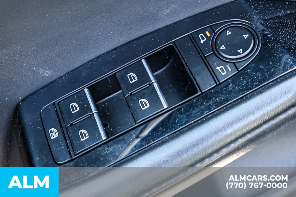 Used 2024 MAZDA MAZDA3 s image 47