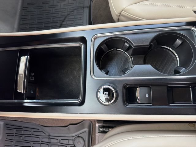 Certified 2023 Lincoln Corsair AWD image 28